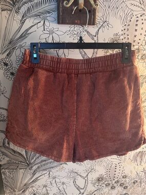 She + Sky High-Waist Corduroy Shorts in Rust